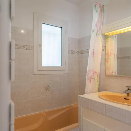 Brive 1 By Interhome Holiday home Pontaillac
